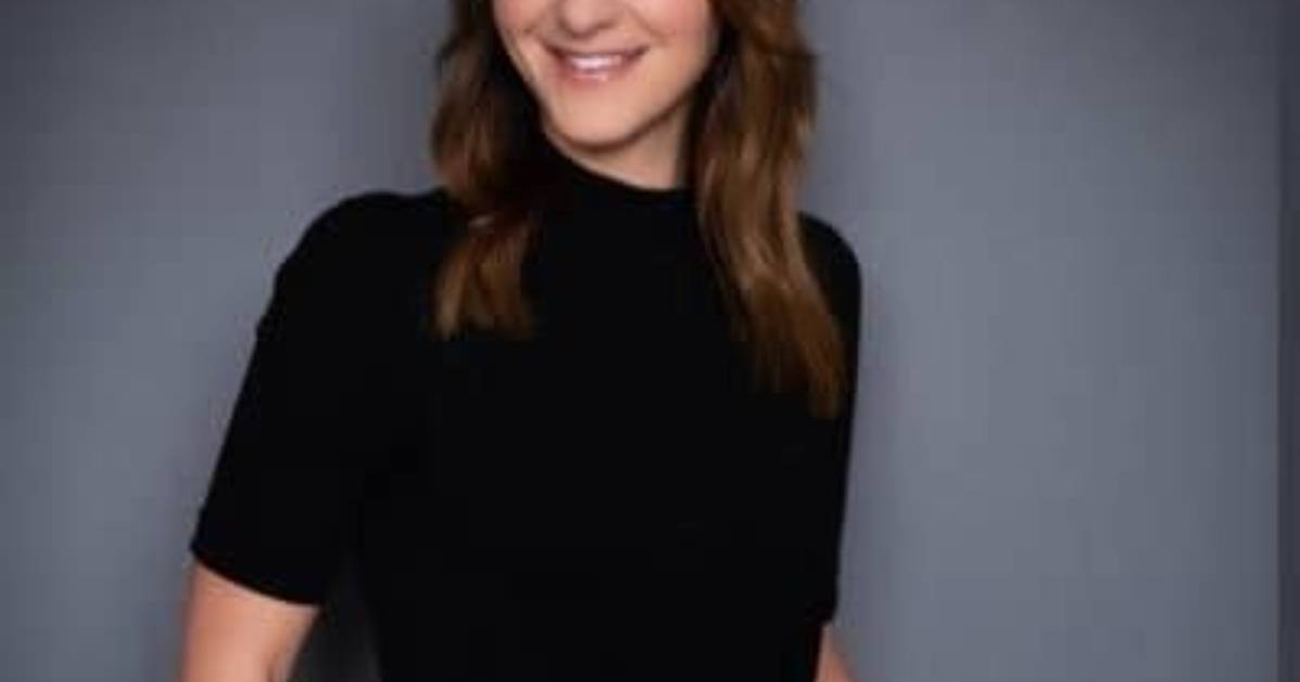 Kylie Pentelow - Net Worth, Age, Height, Birthday, Bio, Wiki!