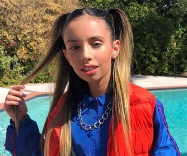 Kylie Thompson - Net Worth, Age, Height, Birthday, Bio, Wiki!