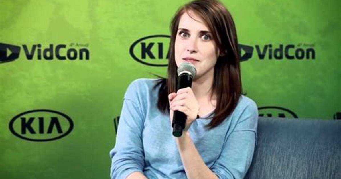 Laina Morris - Net Worth, Age, Height, Birthday, Bio, Wiki!