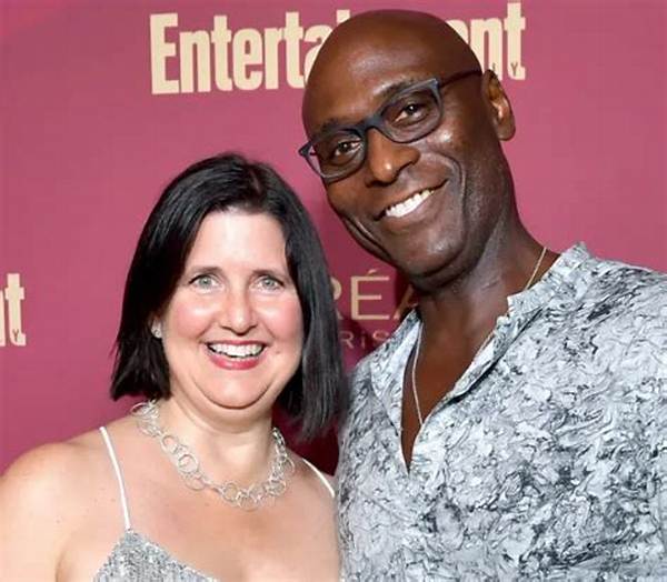 Lance Reddick Net Worth, Age, Height, Bio, Birthday, Wiki!