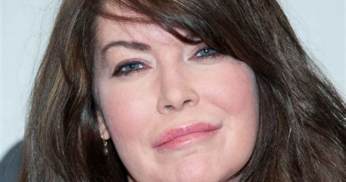 Lara Flynn Boyle Net Worth, Age, Height, Bio, Birthday, Wiki!