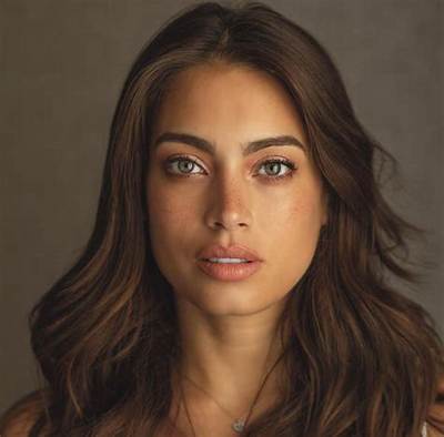 Laura Archbold Net Worth, Age, Height, Bio, Birthday, Wiki!