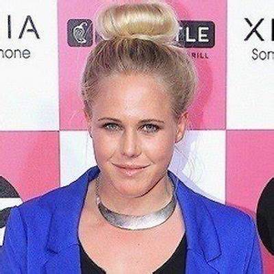 Laura Enever - Net Worth, Age, Height, Birthday, Bio, Wiki!