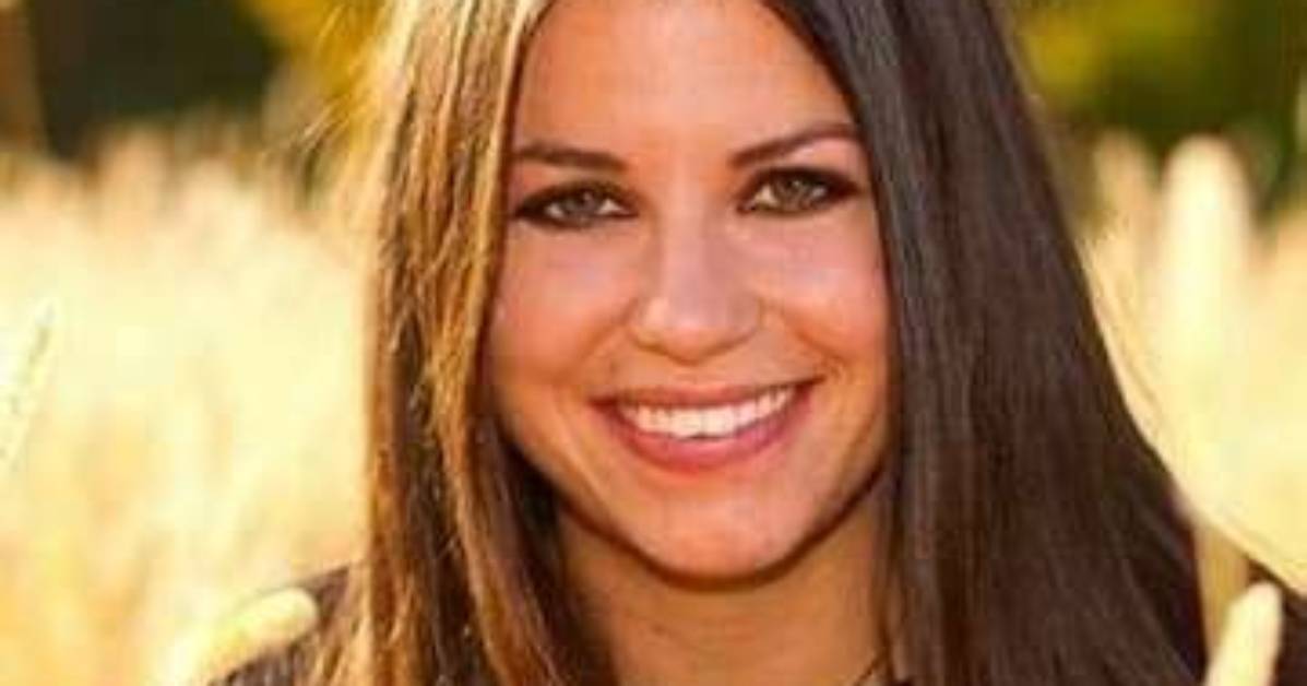 Laura Zerra Net Worth, Age, Height, Bio, Birthday, Wiki!