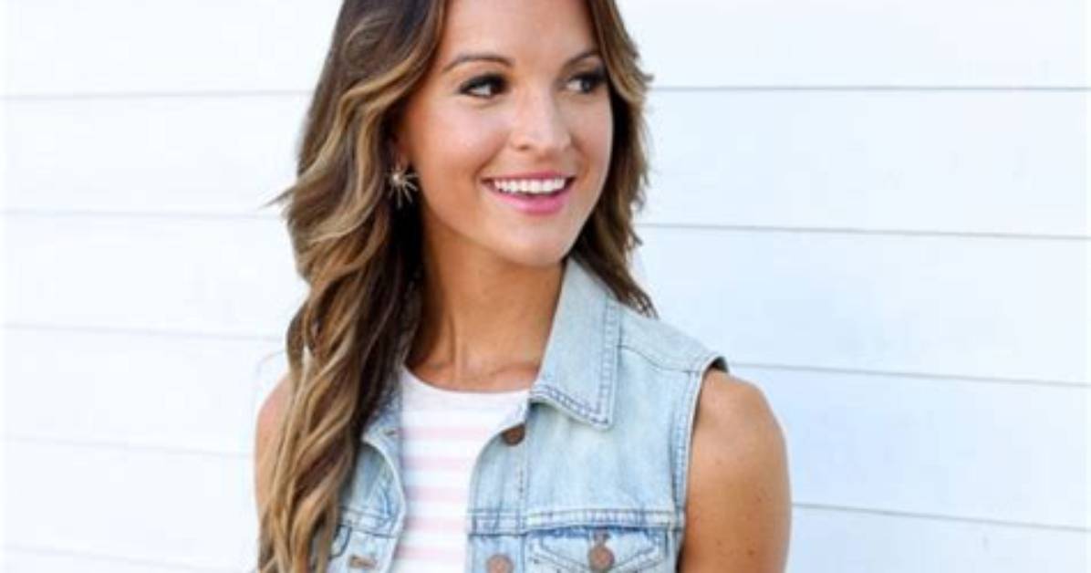 Lauren Kay Sims Net Worth, Age, Height, Bio, Birthday, Wiki!