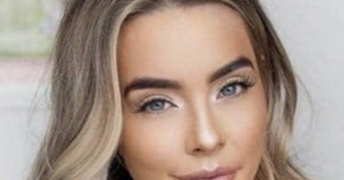 Lauryn Evarts Net Worth, Age, Height, Bio, Birthday, Wiki!