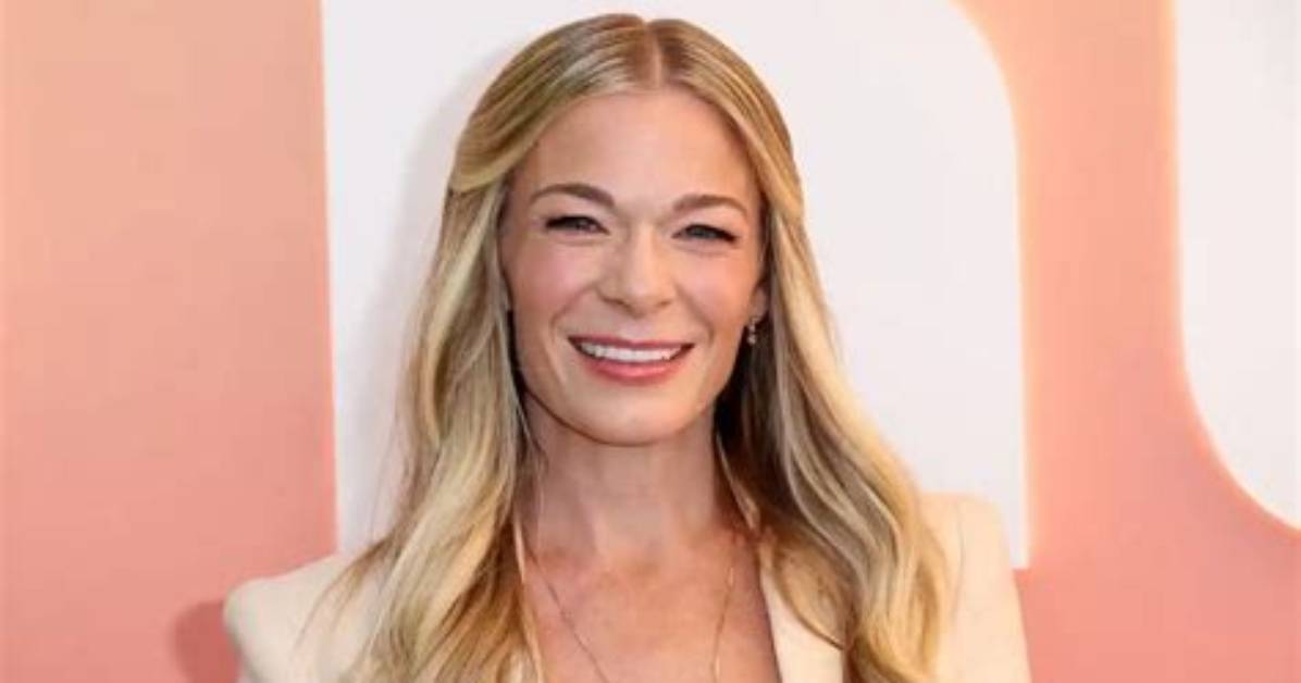 Leann Rimes Net Worth, Age, Height, Bio, Birthday, Wiki!