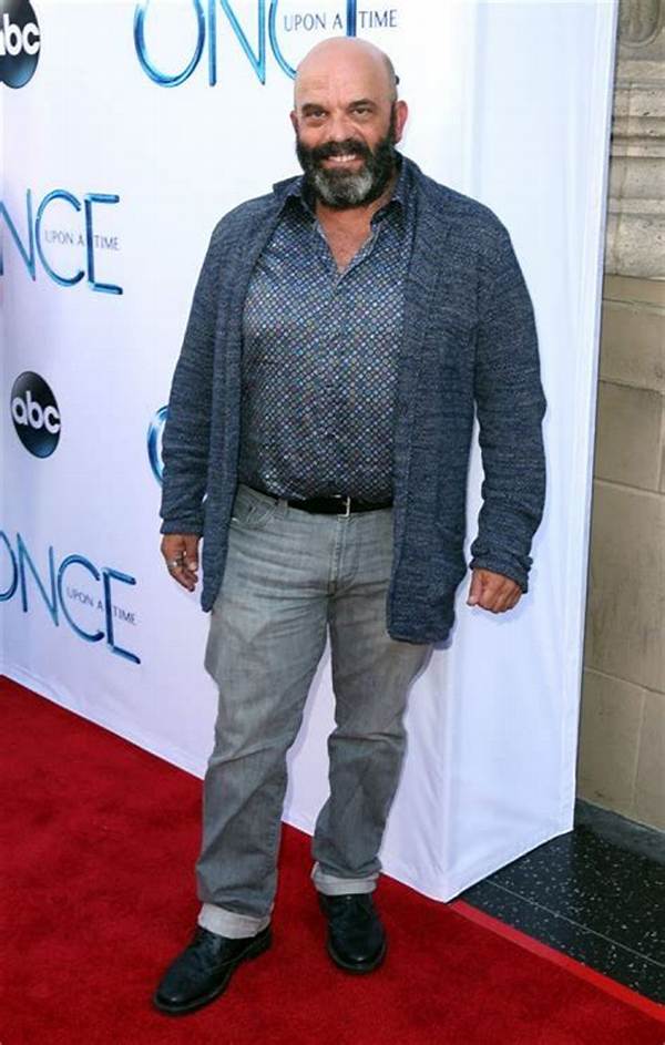Lee Arenberg - Net Worth, Age, Height, Birthday, Bio, Wiki!