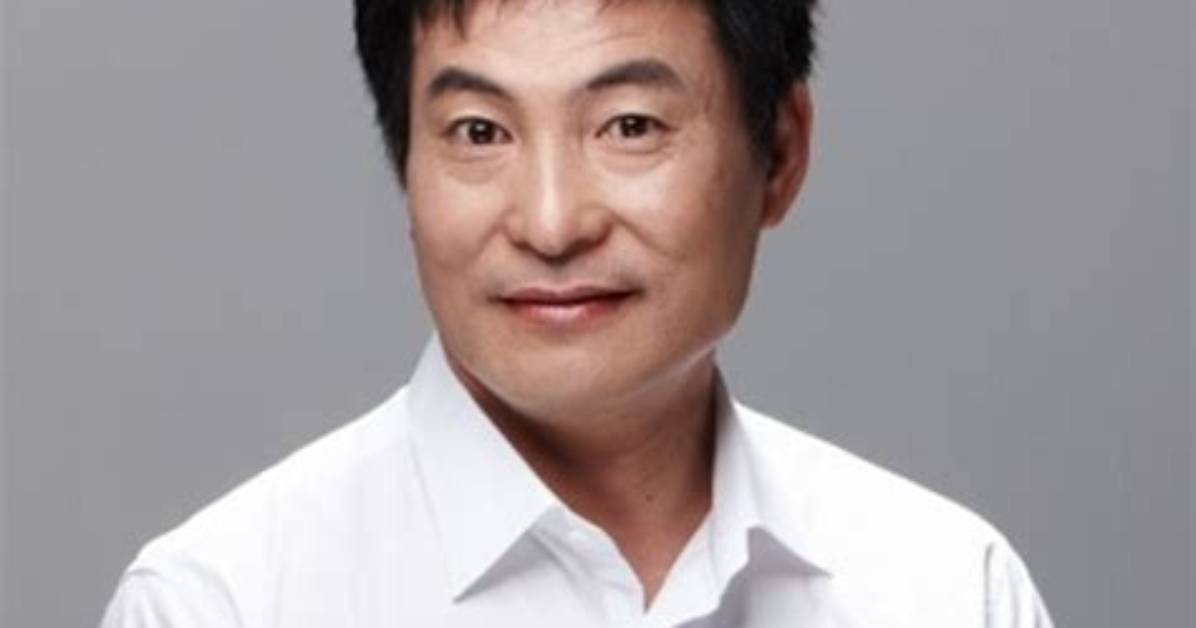 Lee Han-Wi - Net Worth, Age, Height, Birthday, Bio, Wiki!