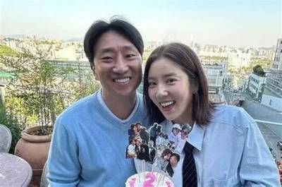 Lee Kyou-Hyuk Net Worth, Age, Height, Bio, Birthday, Wiki!