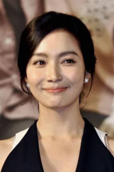 Lee Min-Young Net Worth, Age, Height, Bio, Birthday, Wiki!