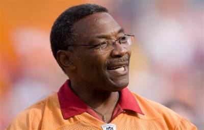 Lee Roy Selmon Net Worth, Age, Height, Bio, Birthday, Wiki!
