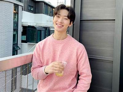 Lee Sang-Heon Net Worth, Age, Height, Bio, Birthday, Wiki!