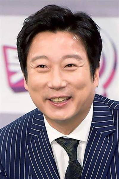 Lee Soo-Geun Net Worth, Age, Height, Bio, Birthday, Wiki!