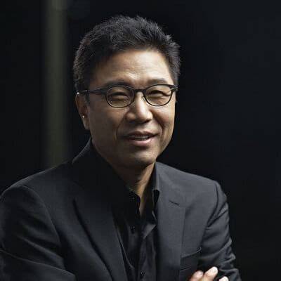 Lee Soo-Man Net Worth, Age, Height, Bio, Birthday, Wiki!