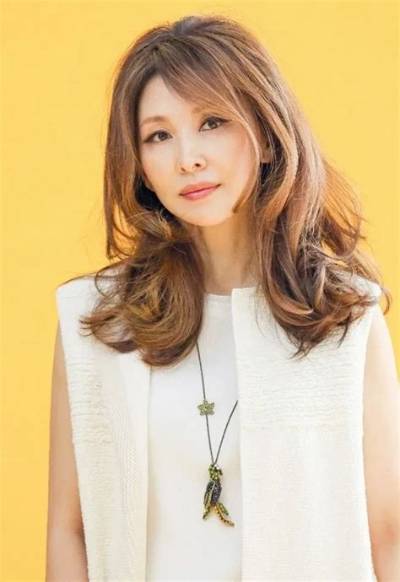 Lee Soo-Mi - Net Worth, Age, Height, Birthday, Bio, Wiki!