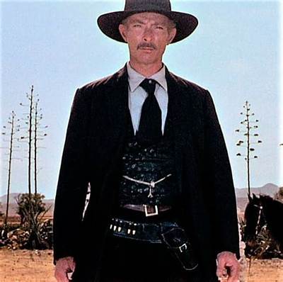 Lee Van Cleef Net Worth, Age, Height, Bio, Birthday, Wiki!