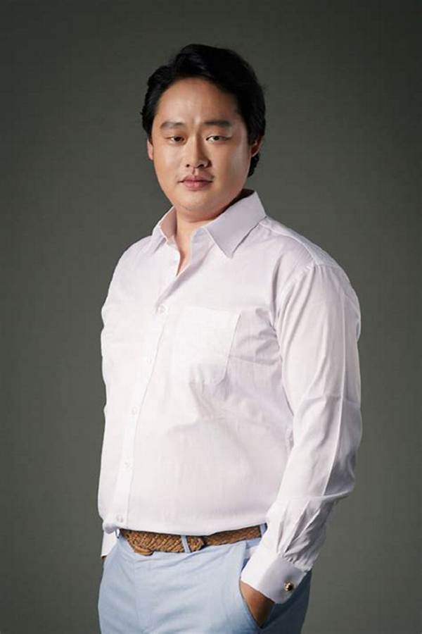 Lee Yoo-Joon - Net Worth, Age, Height, Birthday, Bio, Wiki!