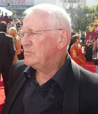 Len Cariou Net Worth 2024, Age, Height, Bio, Birthday, Wiki!