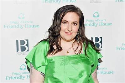 Lena Dunham Net Worth 2024, Age, Height, Bio, Birthday, Wiki!