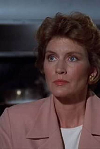 Leslie Bevis - Net Worth, Age, Height, Birthday, Bio, Wiki!