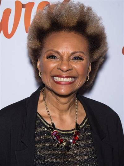 Leslie Uggams Net Worth, Age, Height, Bio, Birthday, Wiki!