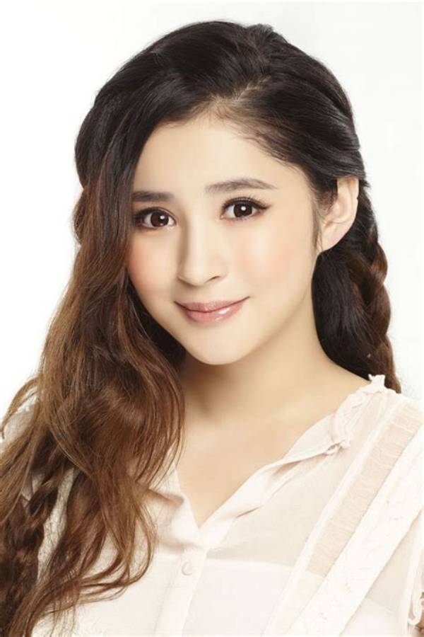 Li Xin'ai - Net Worth, Age, Height, Birthday, Bio, Wiki!