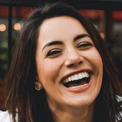 Lia Hatzakis - Net Worth, Age, Height, Birthday, Bio, Wiki!