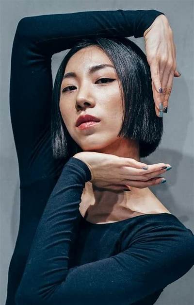 Lia Kim - Net Worth, Age, Height, Birthday, Bio, Wiki!