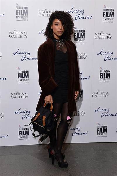 Lianne La Havas - Net Worth, Age, Height, Birthday, Bio, Wiki!