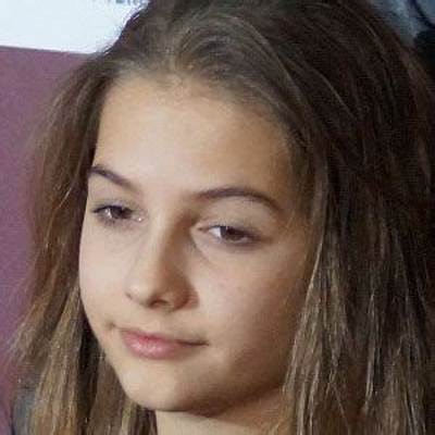 Lilly Liefers - Net Worth, Age, Height, Birthday, Bio, Wiki!