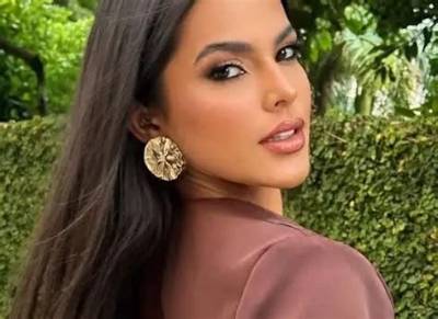 Lily Araujo Net Worth, Age, Height, Bio, Birthday, Wiki!