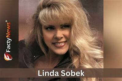 Linda Cook - Net Worth, Age, Height, Birthday, Bio, Wiki!