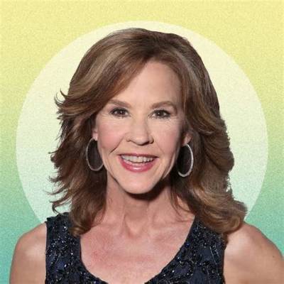 Linda Young Net Worth, Age, Height, Bio, Birthday, Wiki!