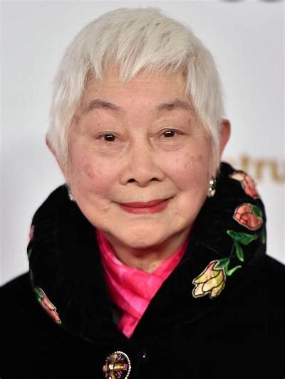 Lisa Lu Net Worth, Age, Height, Bio, Birthday, Wiki!