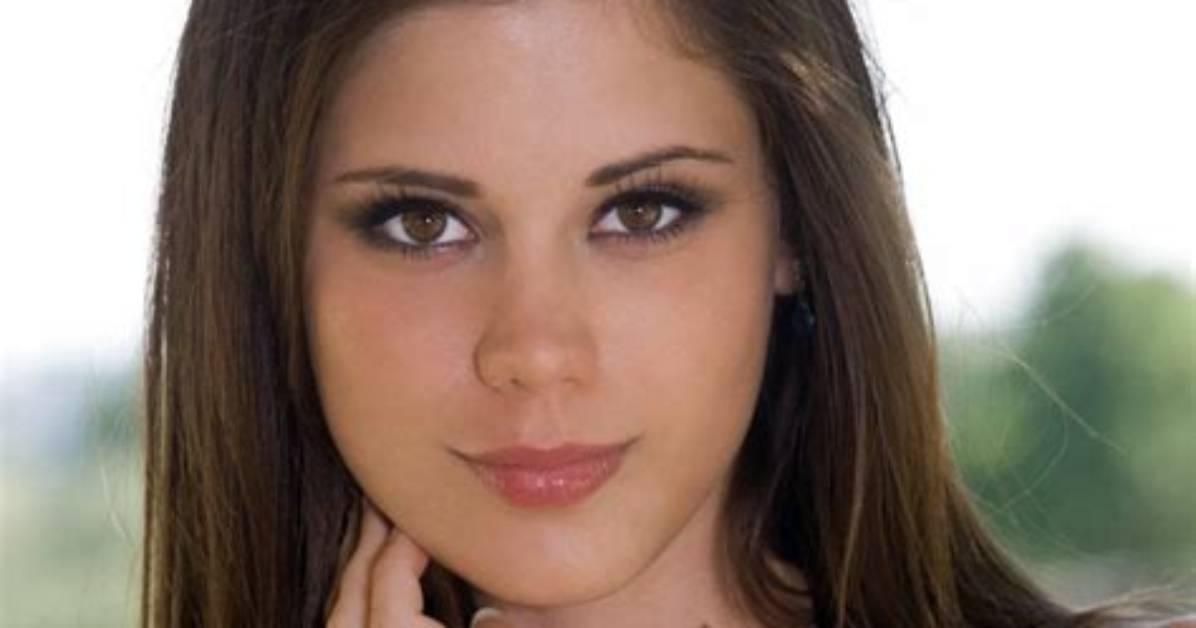 Little Caprice Net Worth, Age, Height, Bio, Birthday, Wiki!