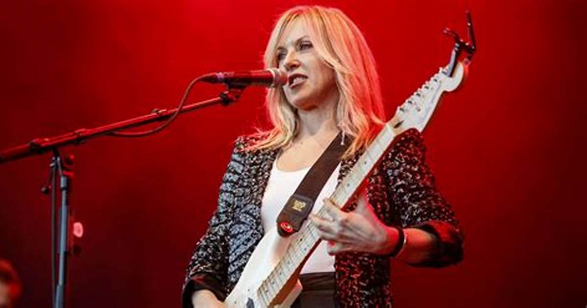 Liz Phair Net Worth, Age, Height, Bio, Birthday, Wiki!