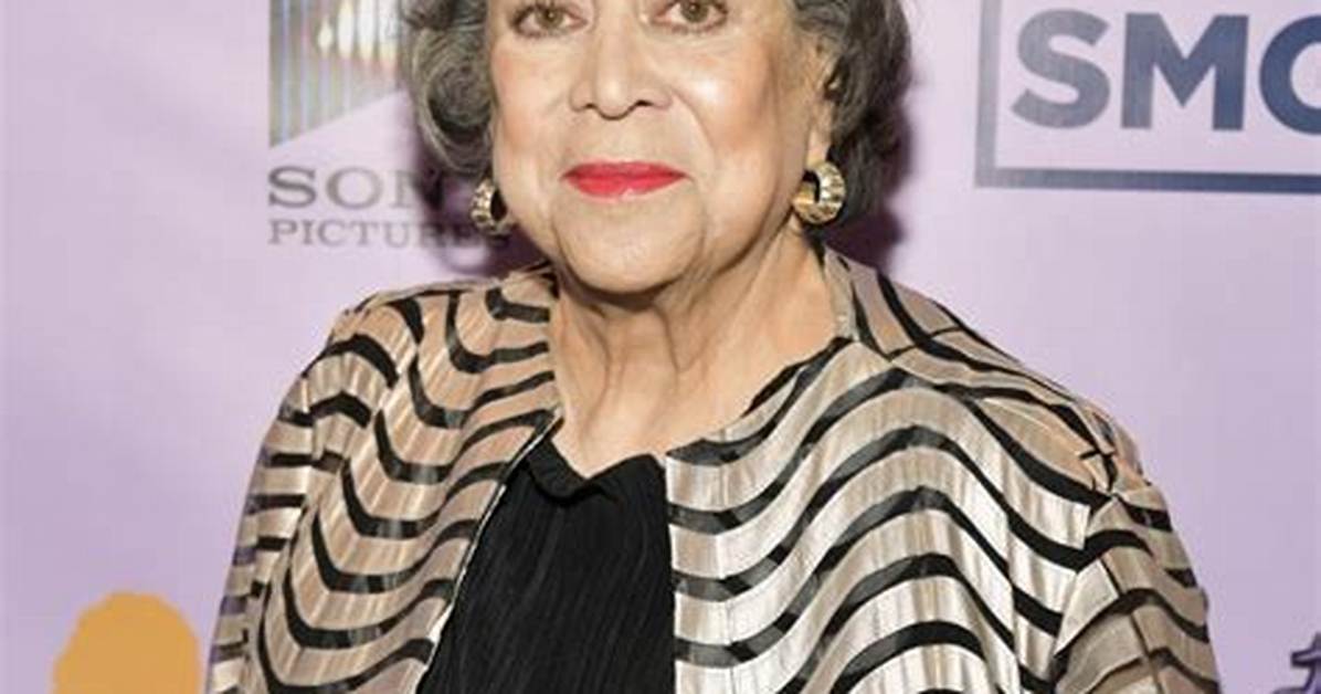 Liz Torres Net Worth, Age, Height, Bio, Birthday, Wiki!