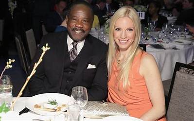 Liza Huber - Net Worth, Age, Height, Birthday, Bio, Wiki!