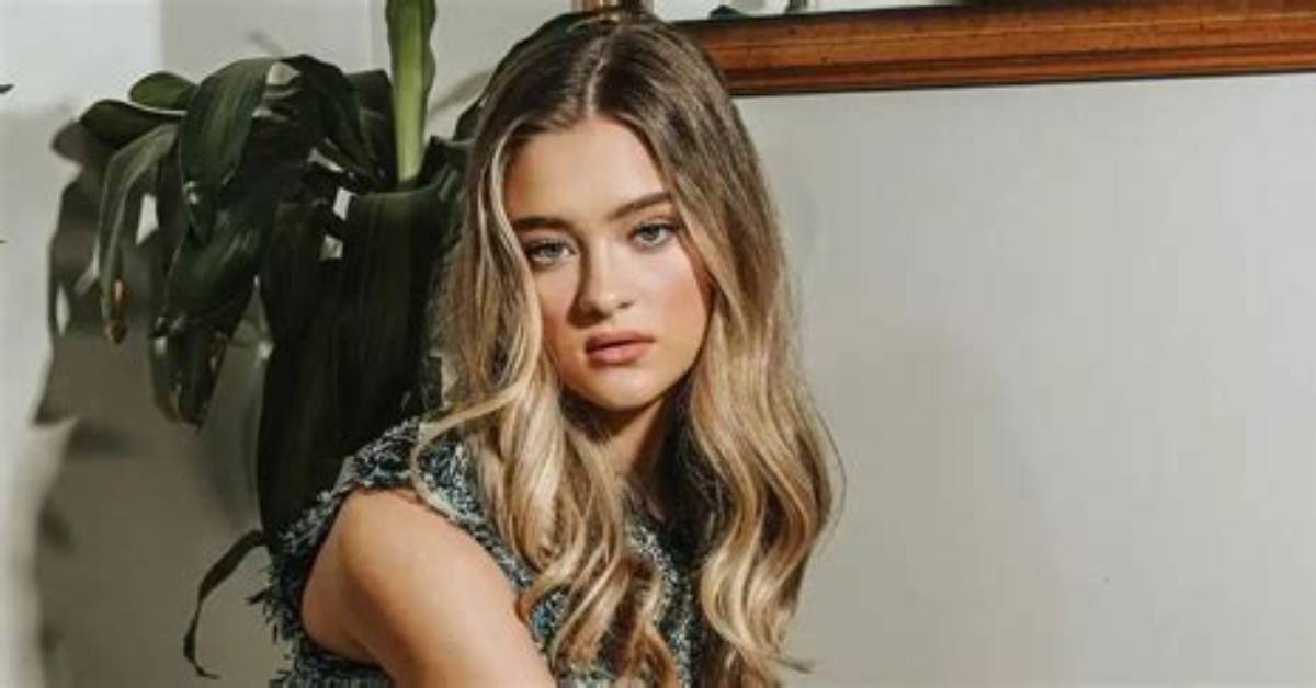 Lizzy Long Net Worth, Age, Height, Bio, Birthday, Wiki!