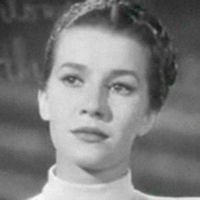 Lois Maxwell - Net Worth, Age, Height, Birthday, Bio, Wiki!