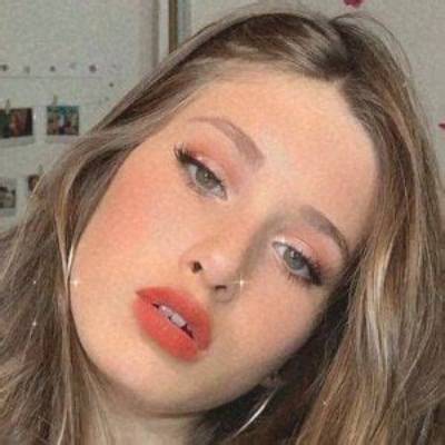 Lola Poggio Net Worth, Age, Height, Bio, Birthday, Wiki!