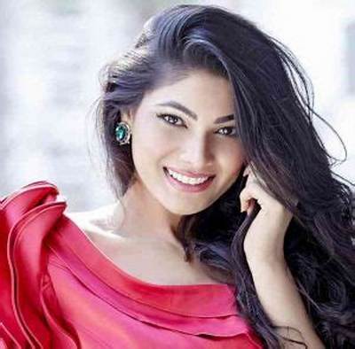 Lopamudra Raut Net Worth, Age, Height, Bio, Birthday, Wiki!