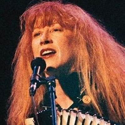 Loreena Mckennitt Net Worth, Age, Height, Bio, Birthday, Wiki!