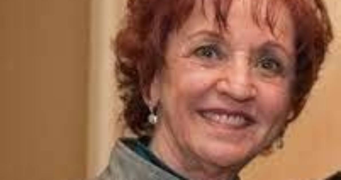 Loretta Stamos - Net Worth, Age, Height, Birthday, Bio, Wiki!