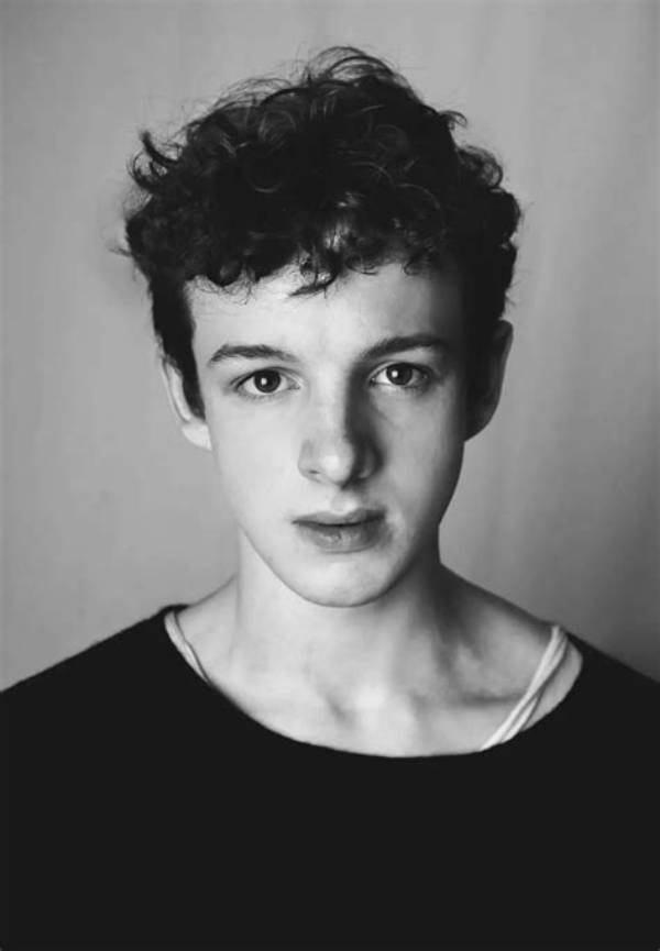Louis Oliver - Net Worth, Age, Height, Birthday, Bio, Wiki!