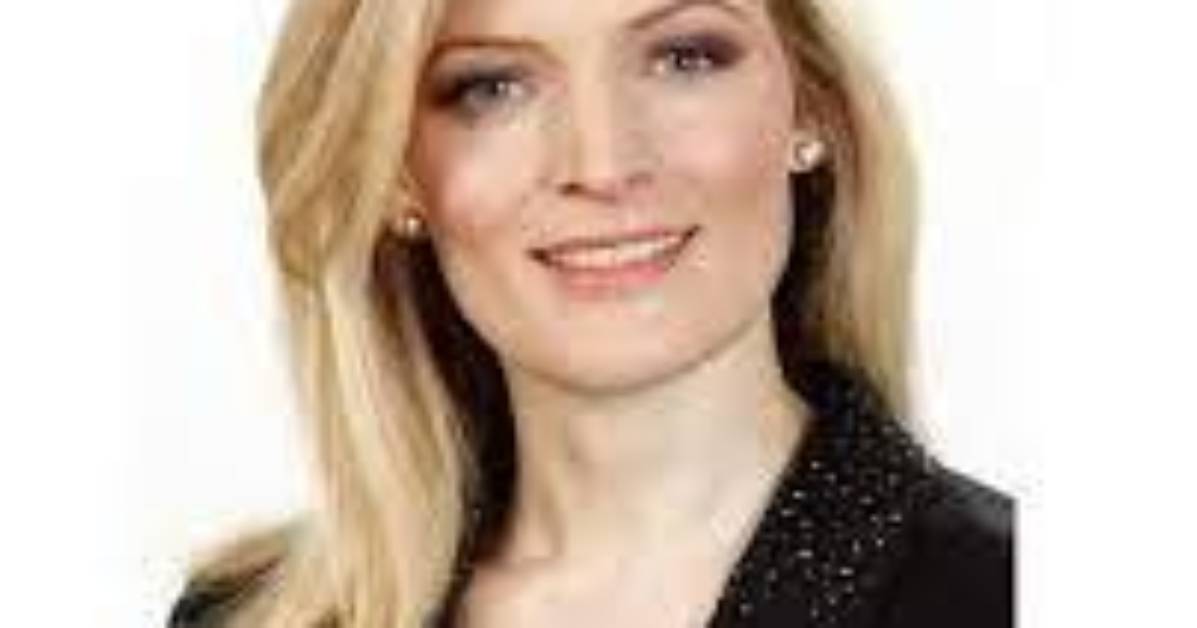Louisa Bojesen - Net Worth, Age, Height, Birthday, Bio, Wiki!