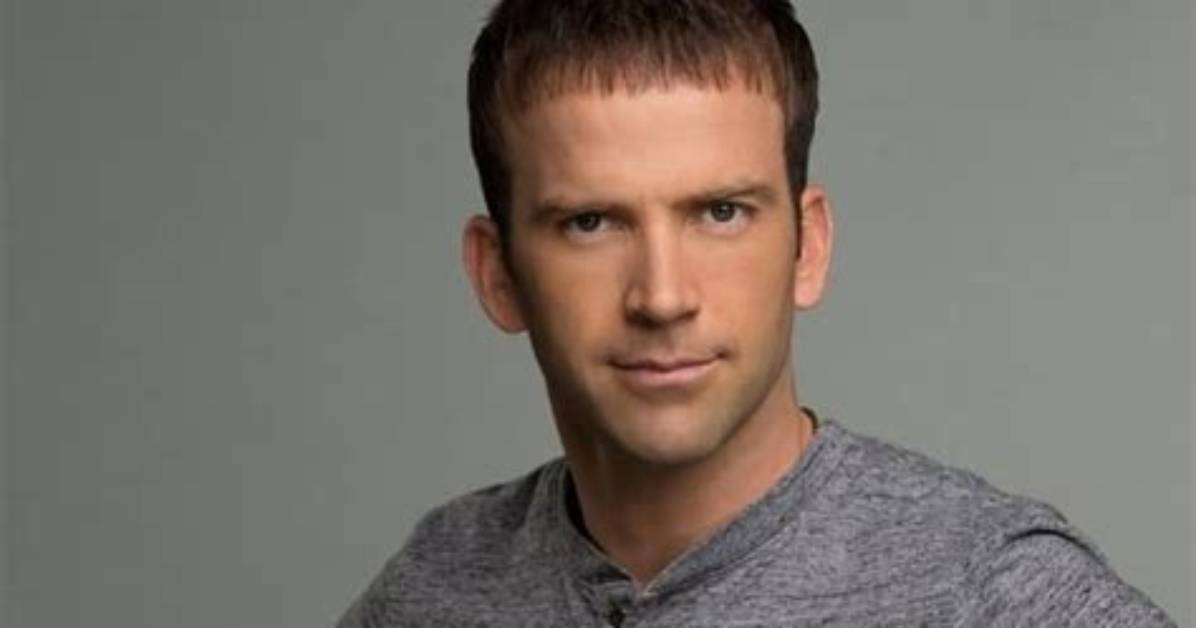 Lucas Black Net Worth, Age, Height, Bio, Birthday, Wiki!
