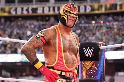 Lucha Villa Net Worth, Age, Height, Bio, Birthday, Wiki!