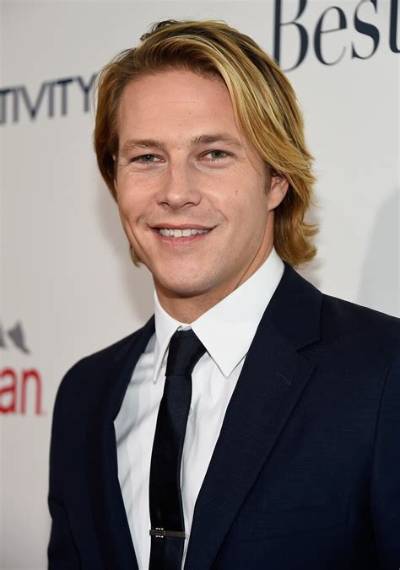 Luke Bracey Net Worth, Age, Height, Bio, Birthday, Wiki!